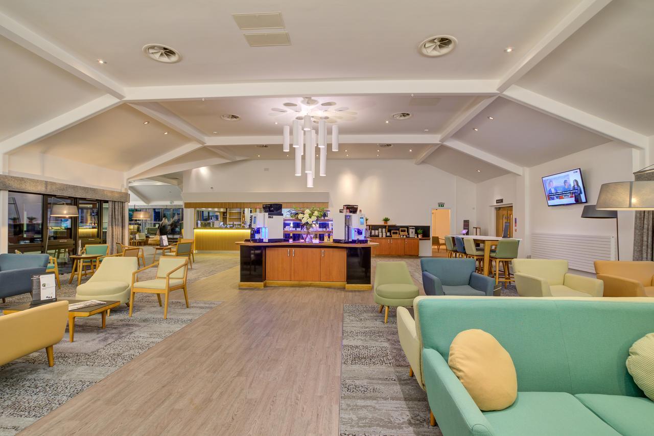Warwick Conferences - Radcliffe Otel Tile Hill Dış mekan fotoğraf
